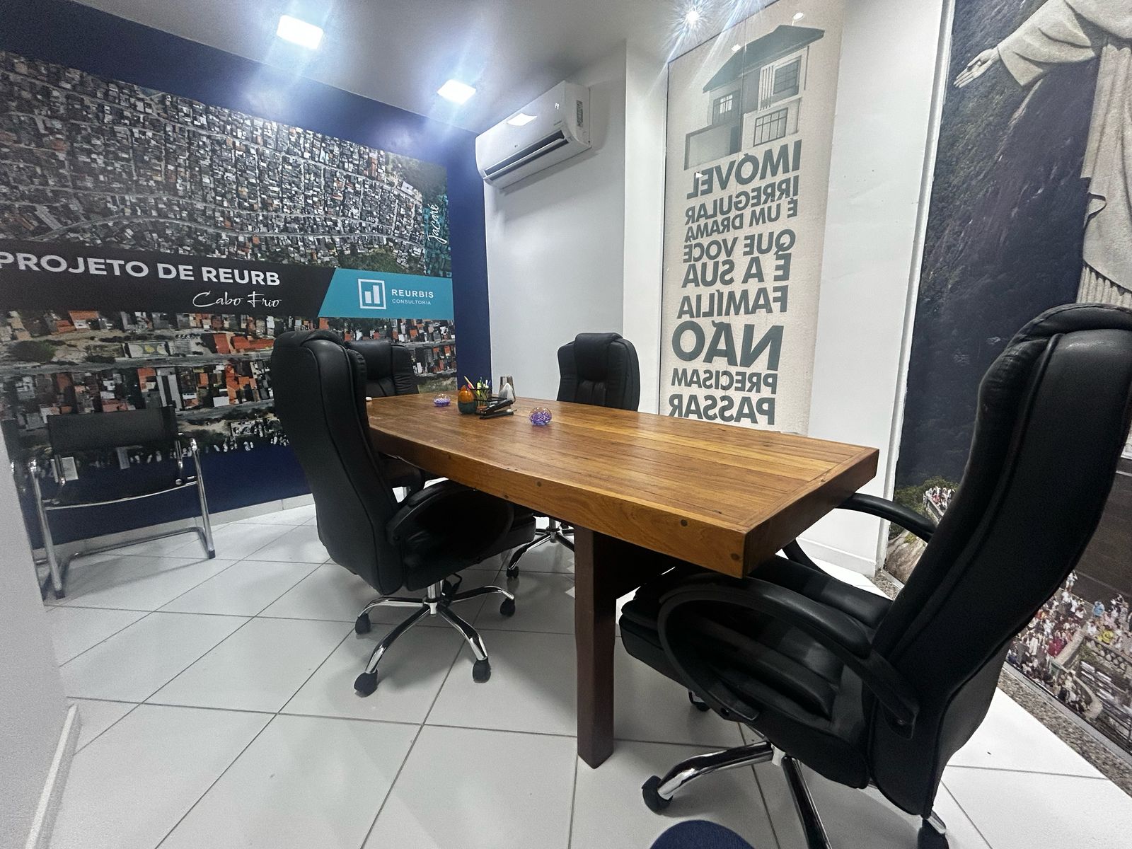 Espaço de trabalho Fabio Teixeira Advocacia 1